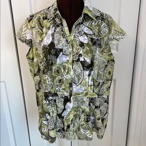 Penningtons Button Down Shirt, Green & White Floral, Casual, size 16 Plus